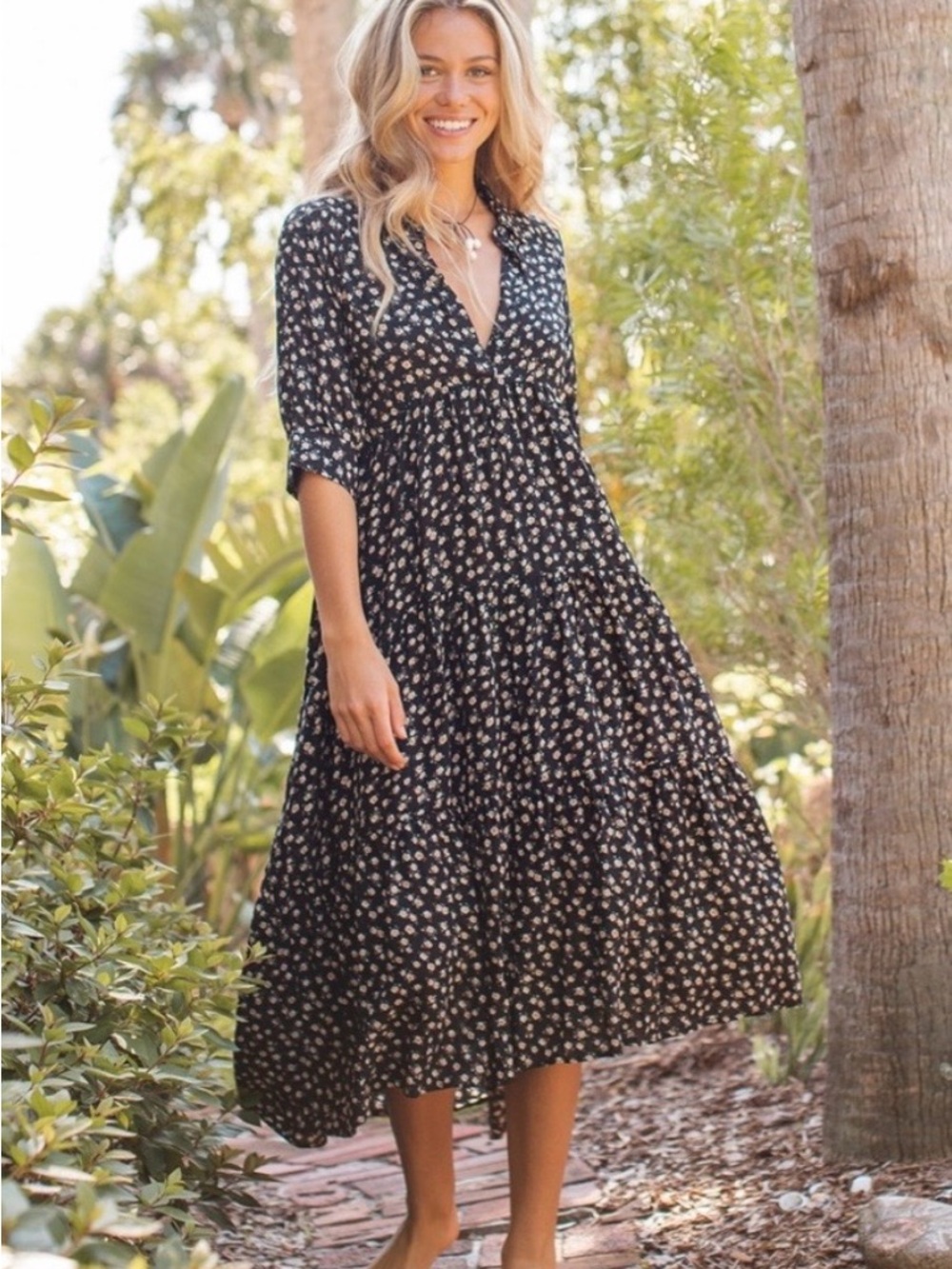 NATURAL LIFE Rebecca Black Floral Midi Dress with Cream and Pink Roses XL